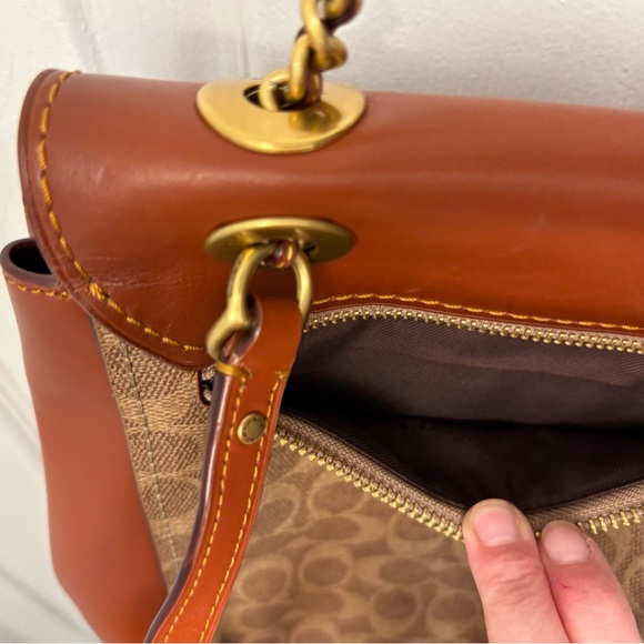 Coach leather and vinyl backpack. - Picture 5 of 9